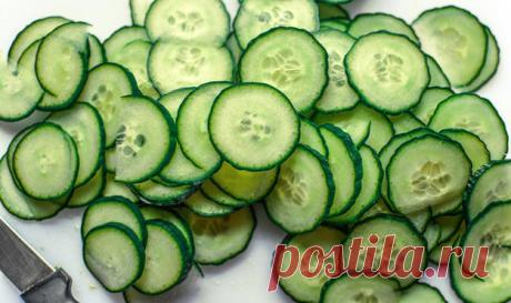 Огуречная диета — три способа похудеть с огурцами; меню на неделю

- #Огурец - полезный и освежающий #овощ, к тому же идеален для похудения.

Огуречная #диета — #эффективная_диета: этот 7-дневный план, наконец, принесет вам успех в потере веса на пути к идеальной фигуре
- #Огуречная_диета: похудеем с помощью огурцов