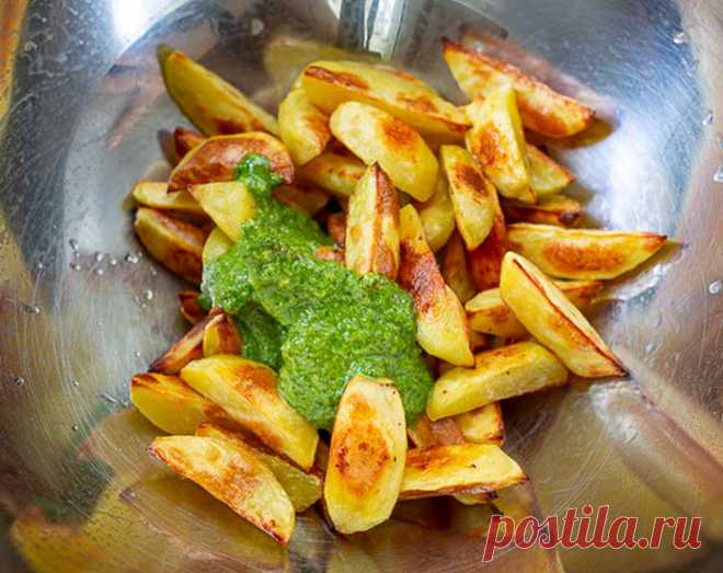 Рецепт печеных картофелных долек с песто с фото пошагово на Вкусном Блоге