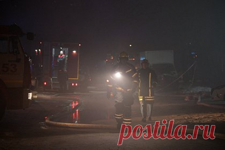 В ЛНР возбудили дело о диверсии на магистральном газопроводе. Министерство государственной безопасности (МГБ) Луганской народной республики (ЛНР) возбудило уголовное дело после взрыва, который произошел на магистральном газопроводе в населенном пункте Лутугино 7 января. «Факт подрыва газопровода согласно статье 281 УК РФ квалифицирован как диверсия», — уточнили в министерстве.