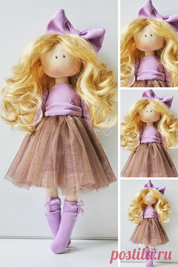 Poupée Annkirillart doll American doll Fabric doll Baby room