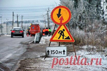 Свыше 200 километров дорог отремонтировали в Омской области. С начала 2023 года в рамках нацпроекта «Безопасные качественные дороги» в Омской области отремонтировали свыше 200 километров дорог, сообщил губернатор региона Виталий Хоценко. «Дорожно-строительный сезон показал хорошие результаты, наши дорожники выполняли работы на объектах опережающими темпами», — заявил он.