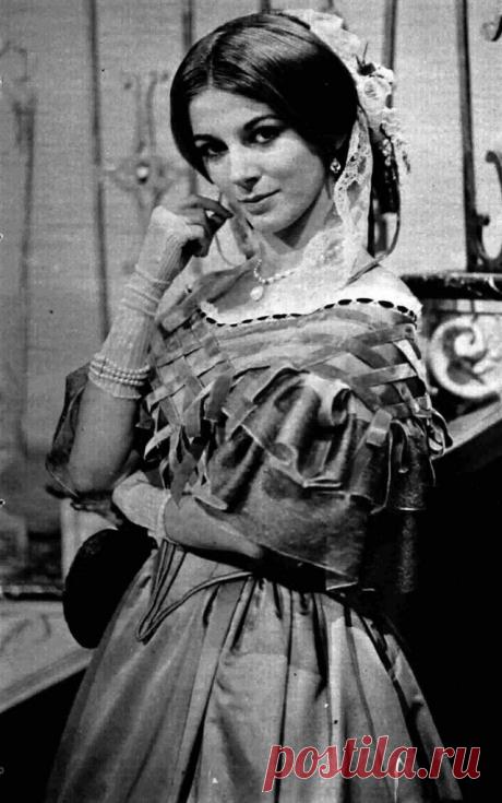 Стефания Казини, 4 сентября, 1948