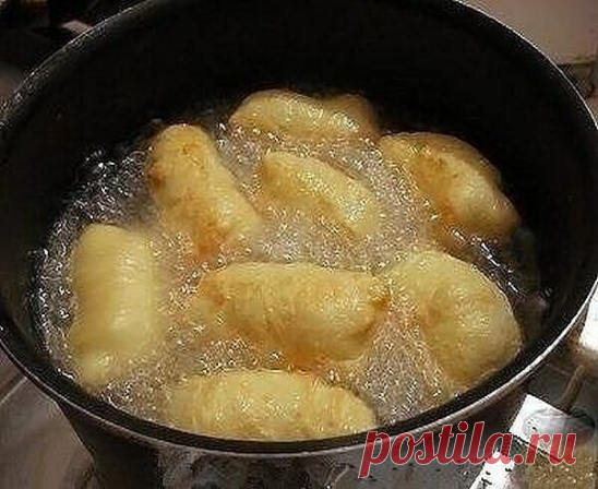 Казахские баурсаки. Oчень вкусные, сытные, пышные баурсаки - ни один дастархан у казахов не обходится без них. Причём у каждой хозяйки свой фирменный рецепт.