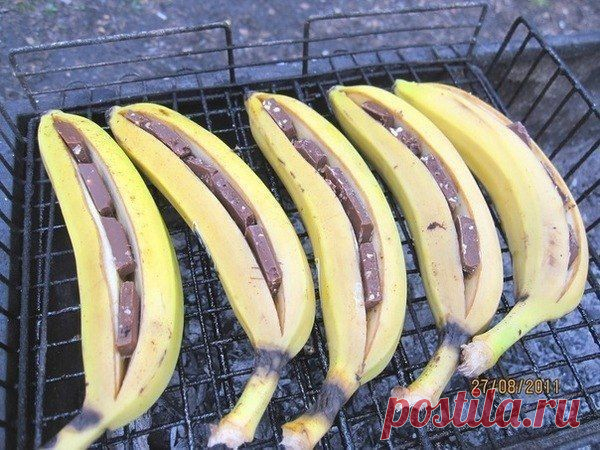 Горячий десерт на мангале: БАНАН С ШОКОЛАДОМ... / Еда и напитки / кулинария / Pinme.ru / Сергей