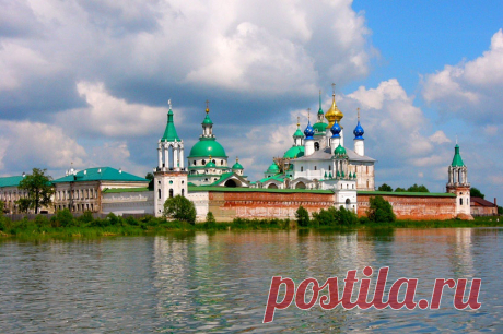 ГУЛЯЯ ПО РУСИ - Спасо-Яковлевский Димитриев монастырь в Ростове Великом - величественные храмы над озером Неро..