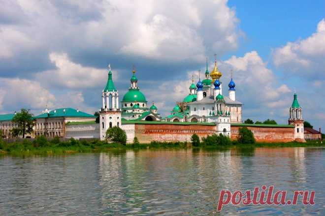 ГУЛЯЯ ПО РУСИ - Спасо-Яковлевский Димитриев монастырь в Ростове Великом - величественные храмы над озером Неро..