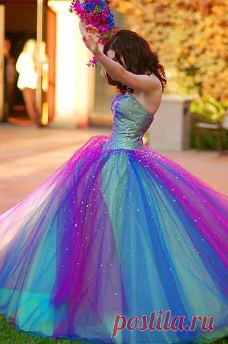 (1) Pinterest: инструмент для поиска и хранения интересных идей