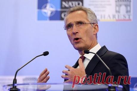 В НАТО назвали главное условие вступления Украины в альянс. НАТО необходимо сделать все возможное ради победы Украины, потому как без этого условия членство в альянсе невозможно. Об этом в ходе пресс-конференции по итогам двухдневного заседания глав внешнеполитических ведомств стран альянса в Бухаресте заявил генеральный секретарь объединения Йенс Столтенбег.