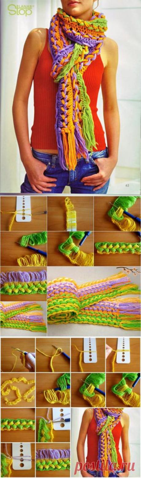 Яркий очень красивый шарф, связанный на вилке - Рукоделие