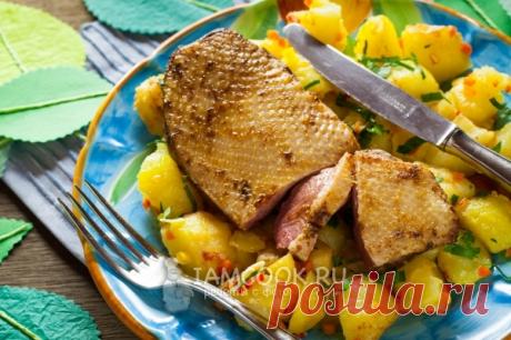 Филе утки с картошкой в духовке — рецепт с фото пошагово