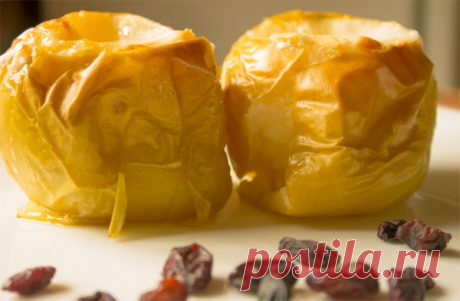 Яблоки запеченные с сахаром