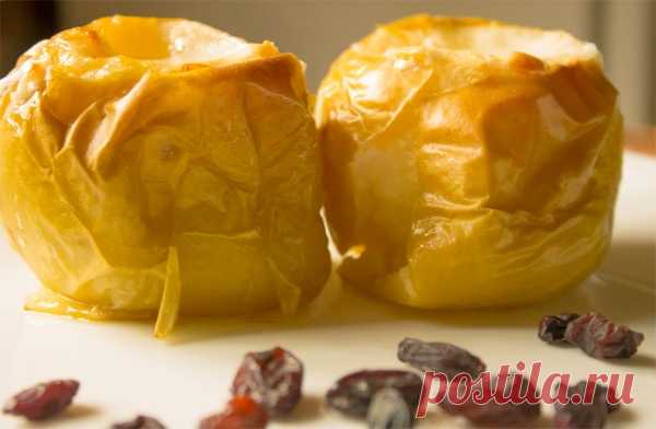 Яблоки запеченные с сахаром