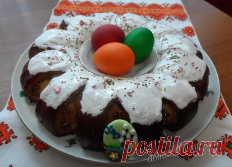 Вкусный и красивый пасхальный венок  Доброго всем дня! Пасхальные куличи можно еще приготовить и в виде венка или цветка. Красиво и нарядно выглядит на праздничном столе такой пасхальный венок!

 Место можно использовать любое вами люби…