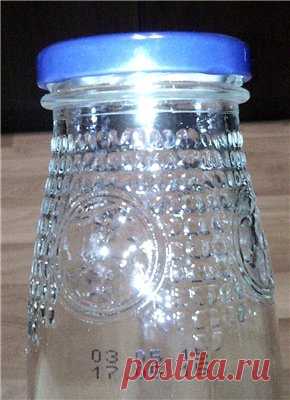 Цветочная ваза из стеклянной бутылки своими руками!