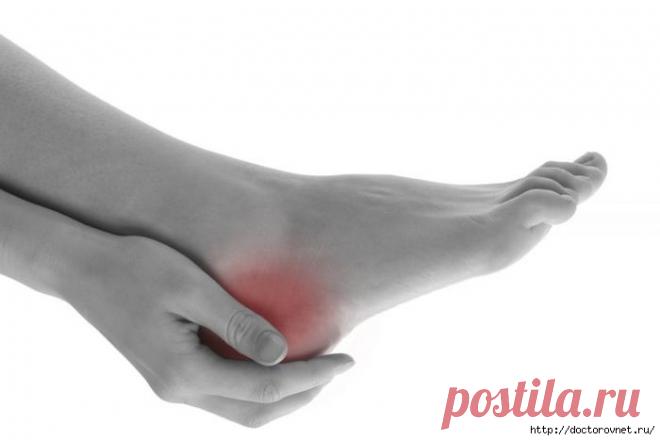 Лимонная корочка в носок и пятки как у младенца.