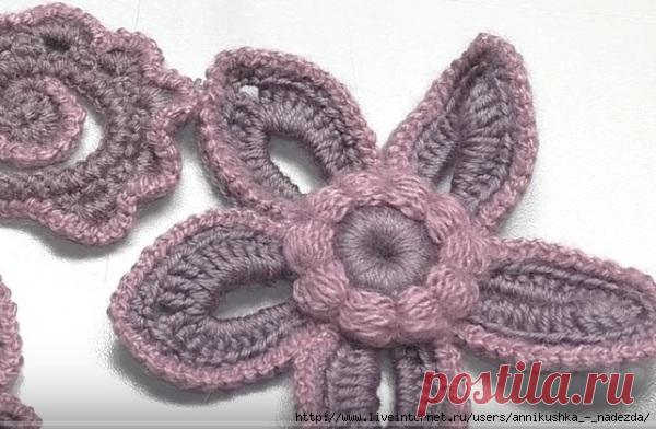 Цветок для кардигана цвета 