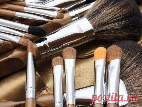 Руководство по кистям для макияжа!.