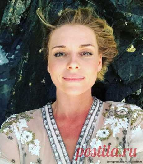 Любовь Толкалина сфотографировалась полностью обнаженной | Краше Всех