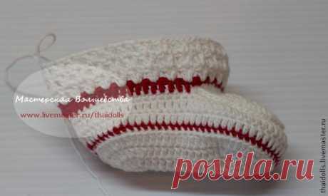 Вяжем пинеточки для новорожденной девочки крючком