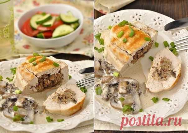 Куриные грудки фаршированные гречкой и шампиньонами, тушенные в сливочно-грибном соусе | Поваренный сайт