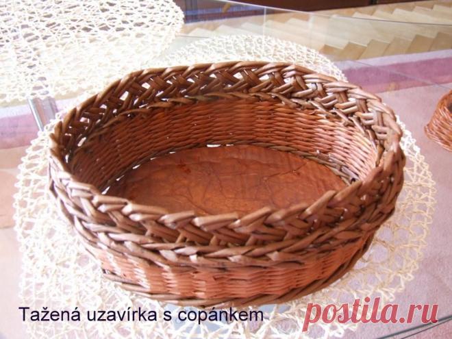 Pleteme z papíru a různé dekorace - Fotoalbum - Návody - Návod na taženou uzávěrku s copánkem