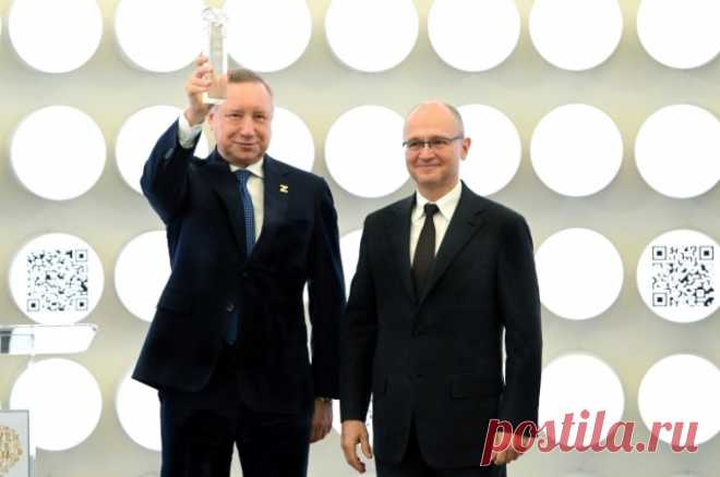 Цифровые открытия. Петербургский стенд поразил участников выставки "Россия". Стенд Санкт-Петербурга на международной выставке-форуме "Россия" вошел в перечень лучших экспозиций. За первый месяц работы экспозицию Северной столицы посетили более 200 тысяч человек.