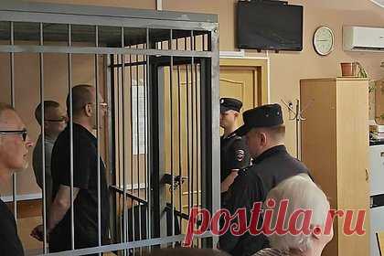 Бывший сотрудник ФСБ в составе банды похитил у россиян миллионы рублей