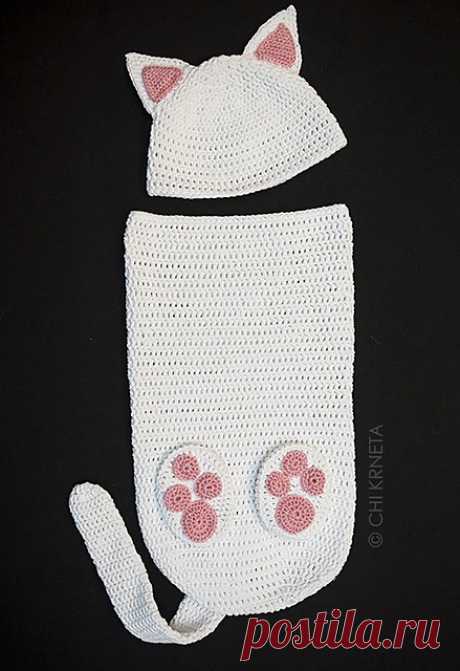 Ravelry: Cat Baby Cocoon Hat & Bootie Set pattern by Chi Krneta