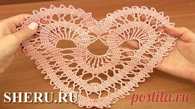 Brugge Crochet Heart Урок 4  Сердце в технике брюггского кружева
Наш мастер-класс посвящен вязанию большого сердца в технике брюггского кружева. Основой для вязания сердца является тесьма с арочками из воздушных петель. На этом уроке Вы познакомитесь с интересными и необычными оформлениями поворотов тесьмы.