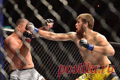 Украинский боец ответил на критику после победы на турнире UFC. Украинский боец ММА Игорь Потеря ответил на критику за танец после победы над бывшим чемпионом UFC, бразильцем Маурисиу Руа. «Мое прозвище Дуэлянт, и это была дуэль. Я достал пистолет, но не стрелял [в Руа]. Я выстрелил в воздух, потому что я уважаю своего противника», — заявил Потеря.