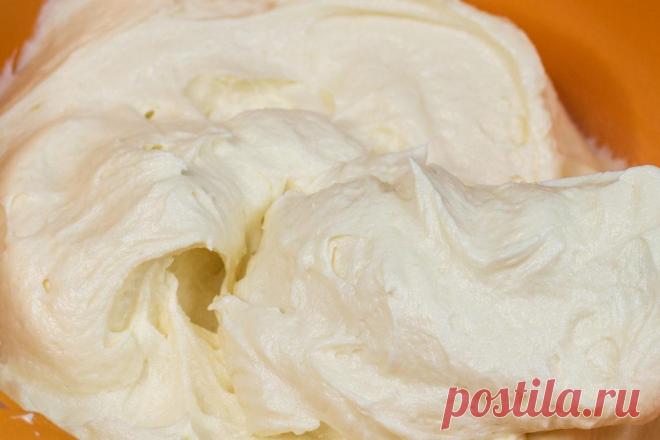 Крем «Пломбир» для торта — классический рецепт заварного крема на сметане