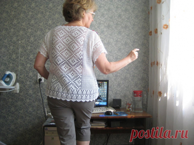 White crochet top with voluminous multi-colored flowers. Ready | Etsy