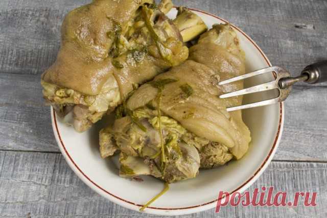 Холодец из свиной рульки в бутылке, Пошаговый рецепт с фото - Ботаничка.ru