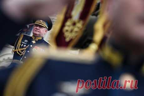 Экс-командующий ВДВ России возглавил объединенный штаб ОДКБ. На должность начальника Объединенного штаба ОДКБ назначен экс-командующий воздушно-десантными войсками (ВДВ) России генерал-полковник Андрей Сердюков. Об этом сообщил генеральный секретарь организации Имангали Тасмагамбетов. Ранее Сердюкова назначали главой миротворцев ОДКБ в Казахстане.