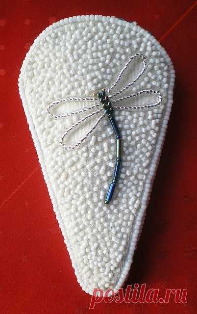 (63) Dragonfly Scissor Case by coral-seas, via Flickr | подвески , серьги ....