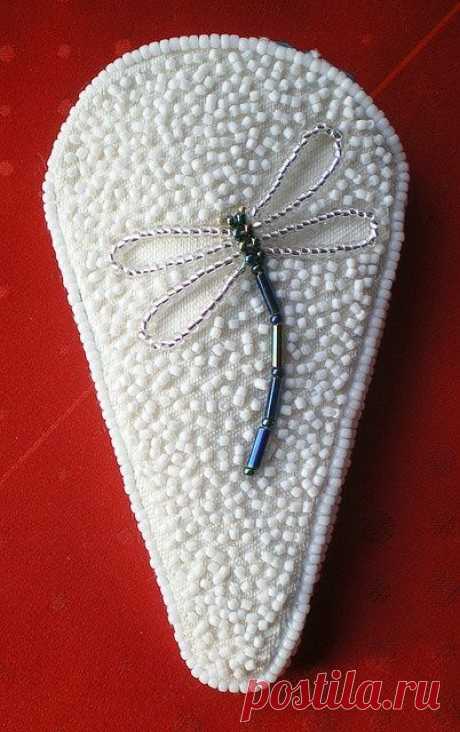 (63) Dragonfly Scissor Case by coral-seas, via Flickr | подвески , серьги ....