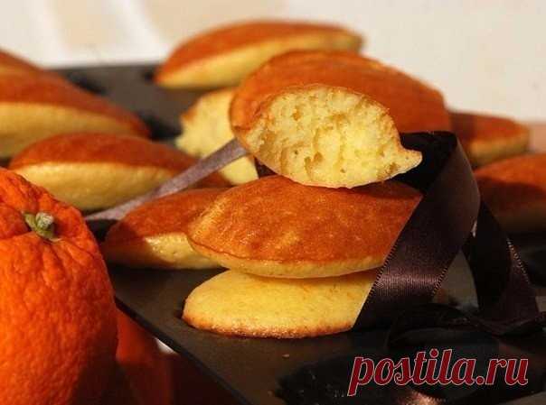 Кексики на йогурте

В эти кексы можно добавлять любой йогурт: обычный, обезжиренный, фруктовый, сливочный.

Кроме того, совсем необязательно выпекать маленькие кексики: можно сделать один большой кекс, обычный прямоугольный или круглый, а можно – в виде маффинов. В это тесто можно добавлять кусочки фруктов, свежих или консервированных, а также сухофрукты и орехи.

Особенно хорош этот кекс с черешней! Да, сливочное масло вполне заменяемо нейтральным растительным, ну а если ...