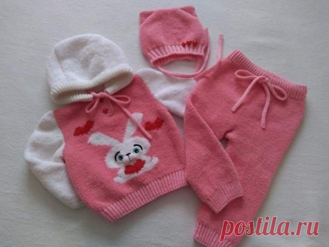 Комплект для малышки.