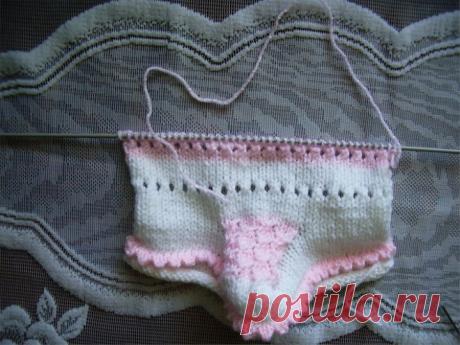 PINK BABY BOOTIES