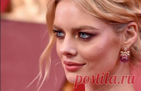 Самара Уивинг, 23 февраля, 1992