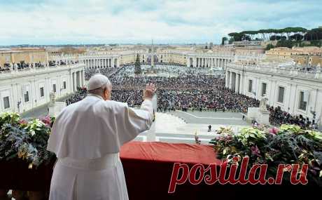 Папа римский в рождественском обращении призвал уйти от «логики войны». Понтифик призвал к миру на Украине и Ближнем Востоке. Папа римский отметил, что говорить о мире нельзя, когда продажи и производство оружия повсюду растут, и призвал отказаться от вооружений