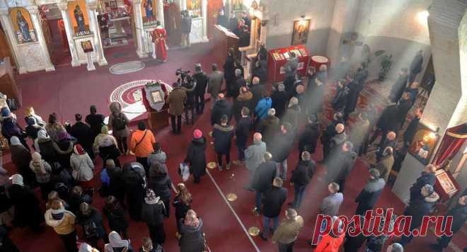 Можно ли причащаться без подготовки ПРИХОД ВОСКРЕСЕНСКОЙ И ВСЕХСВЯТСКОЙ ЦЕРКВЕЙ Г. БЕЛАЯ ХОЛУНИЦА. В Храм Божий надо ходить, пока ноги носят.