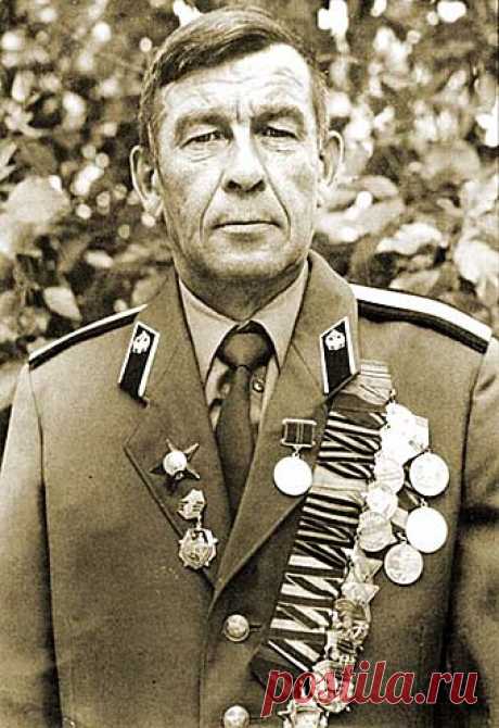 Он убил любимца Гитлера, брал гестапо в Кёнигсберге... Легендарный разведчик из Забайкалья 
Сергея Матыжонка называли легендой 2-го Белорусского фронта. Начав свой боевой путь рядовым полковой разведки на Калининском фронте, он закончил его старшиной, командиром взвода дивизионной разведки …