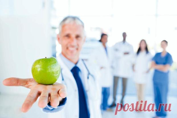 Диета известного хирурга помогла наконец поменять размер на S. Спасибо, профессор Углов!