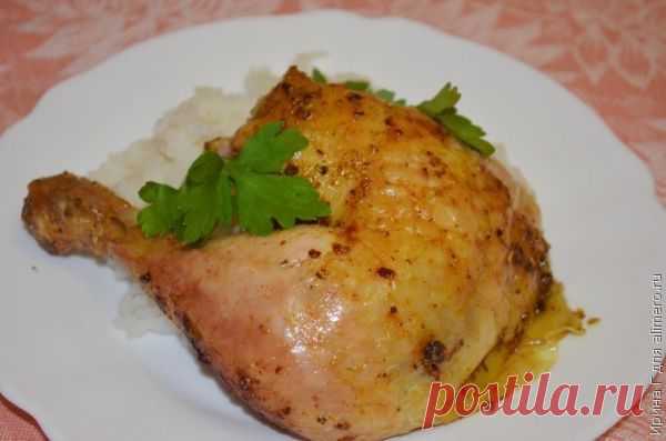 Курица, запеченная в духовке целиком