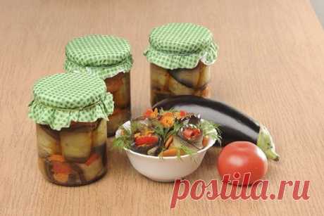 Рулетики из баклажанов с овощами на зиму