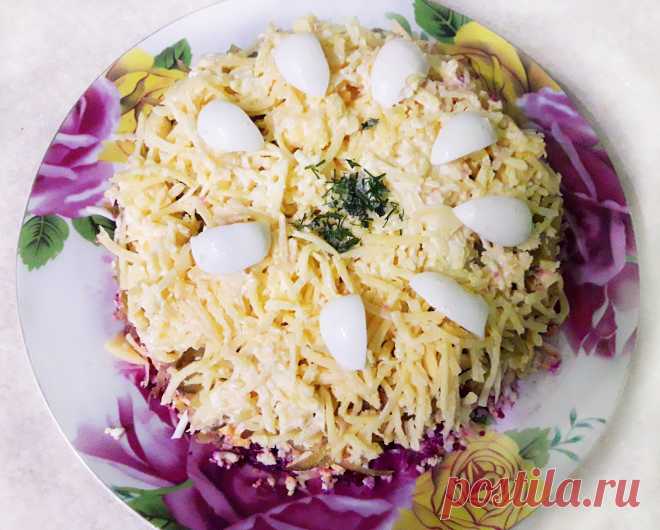 Свекольный салат с яйцами и огурчиками - рецепт с фото пошагово Свекольный салат с яйцами и огурчиками - пошаговый кулинарный рецепт приготовления с фото, шаг за шагом.