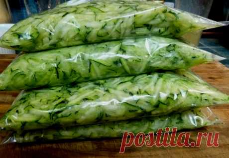 Кабачки в пакете на зиму. Натираю на терке и сразу по пакетам | Вкусно и полезно | Яндекс Дзен