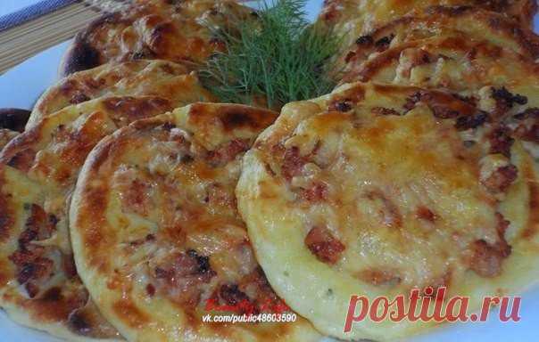 Картофельные ватрушки с курицей  / Необычные поделки