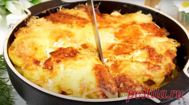 Беспроигрышный вариант вкусного ужина. Вся семья просила добавки: быстрый и сытный рецепт Одним из самых беспроигрышных сочетаний продуктов для приготовления ужина и обеда является картофель и мясо. Часто мы можем увидеть эти два ингредиента в знаменитых блюдах, которые не теряют своей актуальности веками. Например, картофельное пюре и котлета, картофельный немецкий салат и прочие яства. Вероятно, мы привыкли употреблять этот распространенный гарнир с мясом. Привычка играет большую роль […]